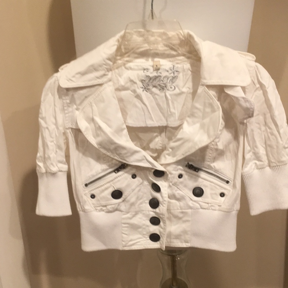 Xoxo cropped jacket